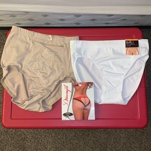 Women’s panties underwear bundle - size large